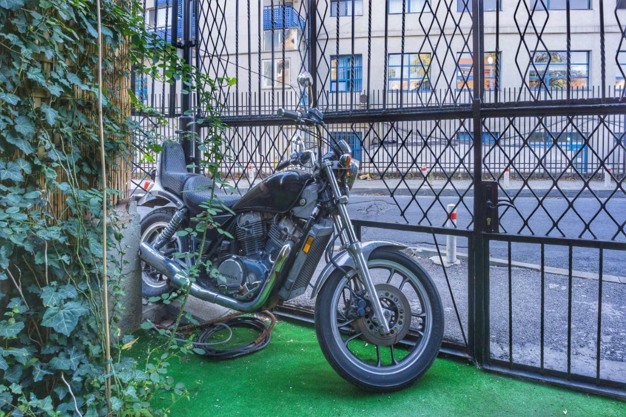 Motor House Unirii Hotel Boekarest Buitenkant foto